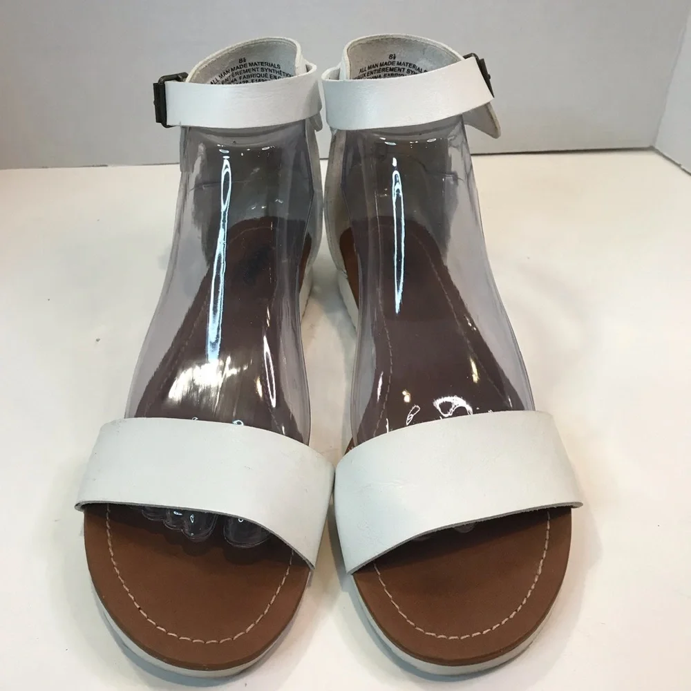 Mossimo Sandal - Picture 7 of 12